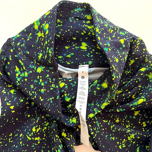 LuLulemon Never worn High Rise Pant - Picture 3 of 3